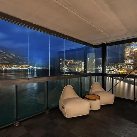 Premium Waterfront Sea And Mountain View דירה