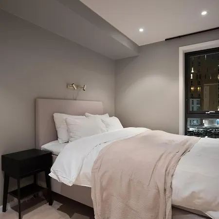 Premium Waterfront Sea And Mountain View דירה