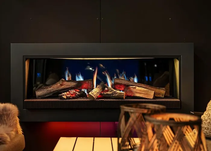 Premium Waterfront Sea And Mountain View 公寓